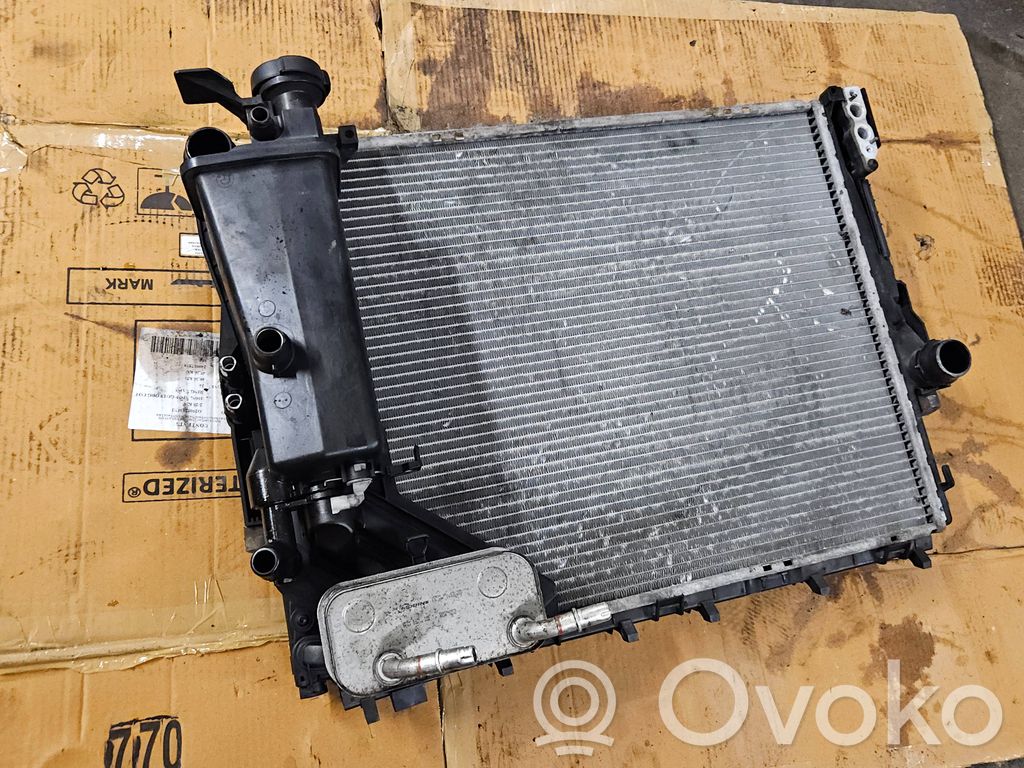 Radiator set   8377614,58572810,7787039