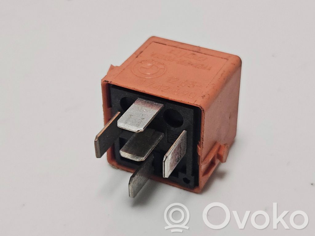 BMW 5 E60 E61 Other relay 