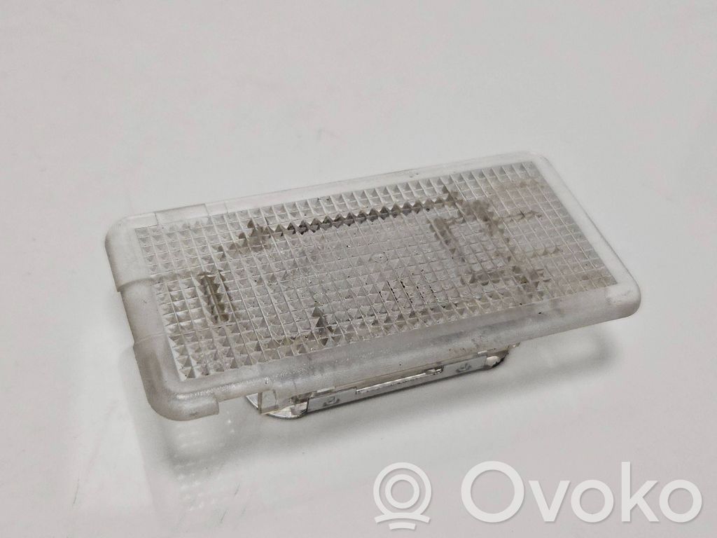 Inne oświetlenie wnętrza kabiny   8360588,2303700,9840216