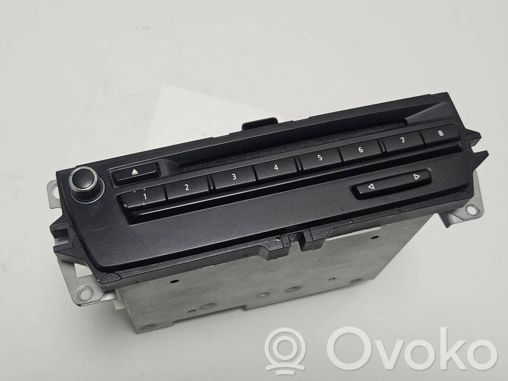 Radio / CD-Player / DVD-Player / Navigation   9177126,8820328,77548848