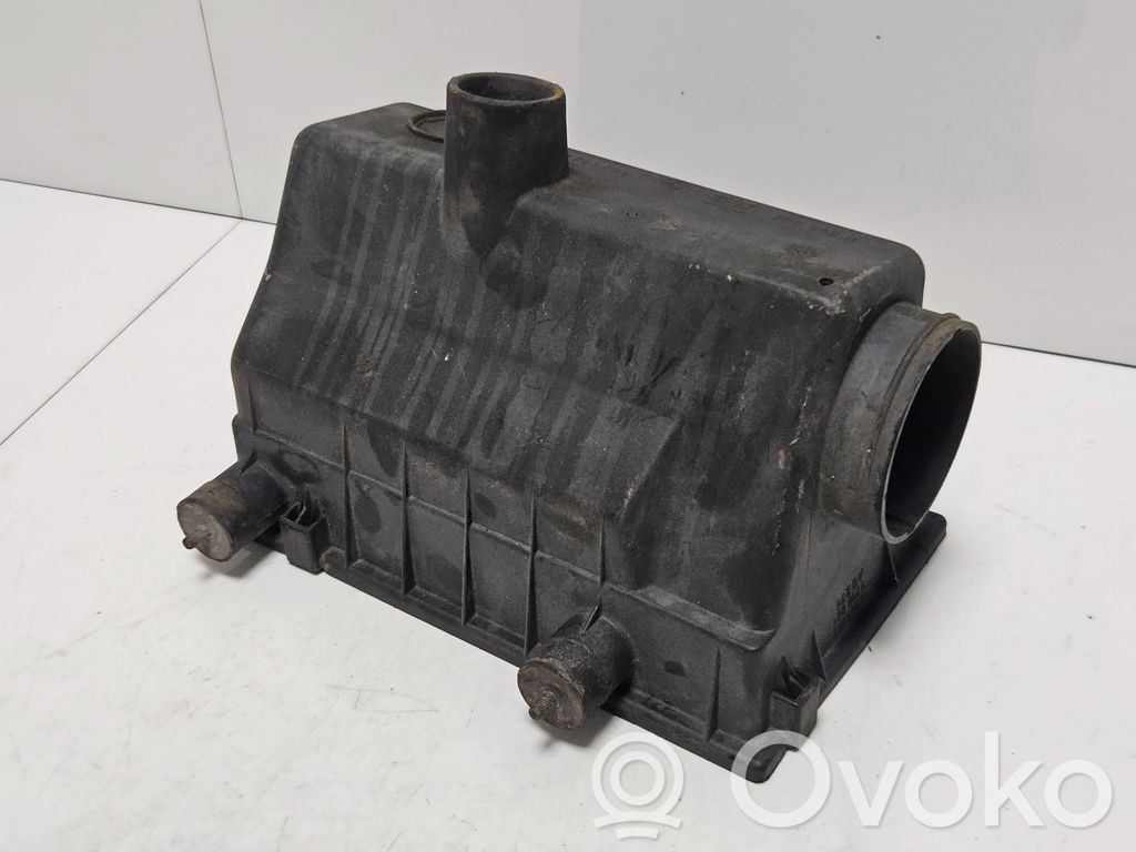BMW 3 E30 Air filter box 