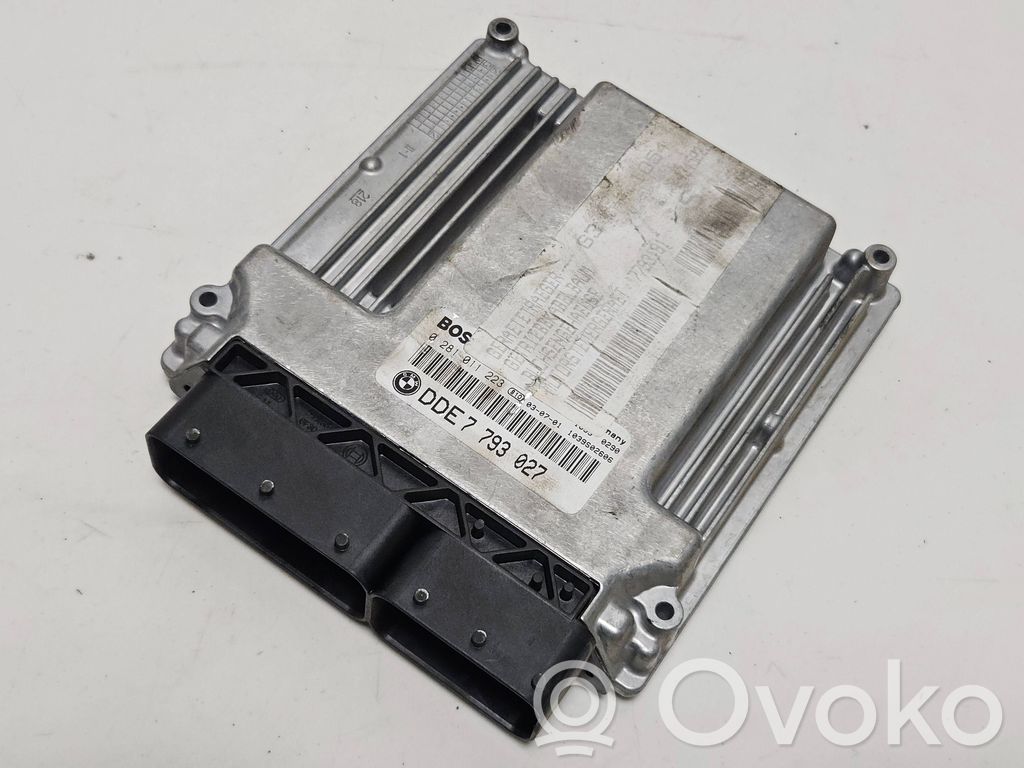 BMW 3 E46 Engine control unit/module 