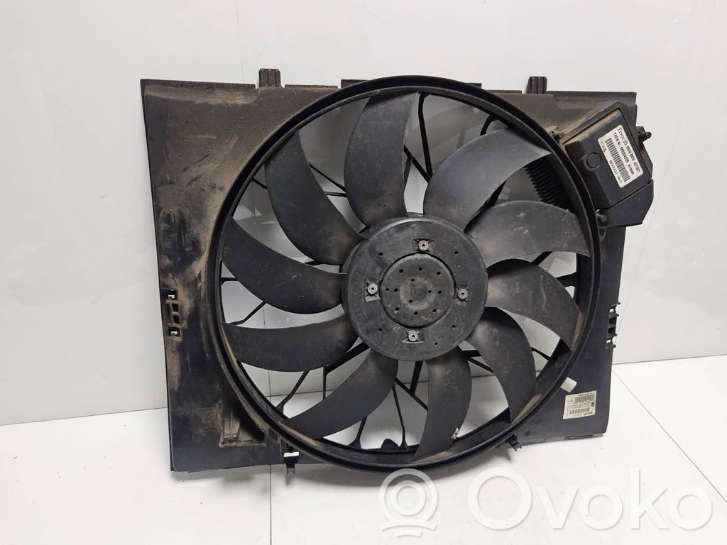 BMW M5 Elektrisks radiatoru ventilators 