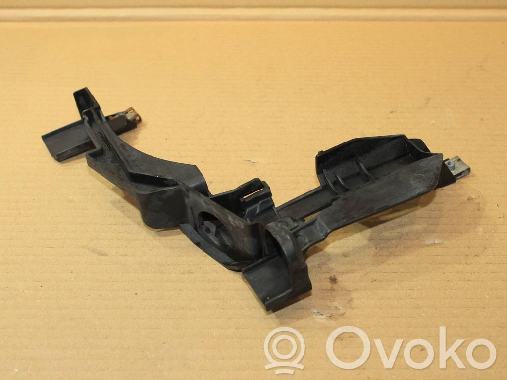 BMW 3 E46 Headlight/headlamp mounting bracket 