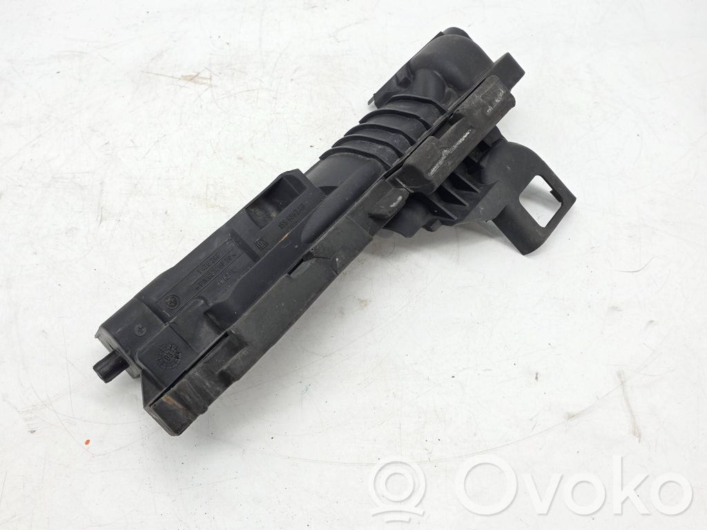 BMW 3 E46 Radiator mount bracket 