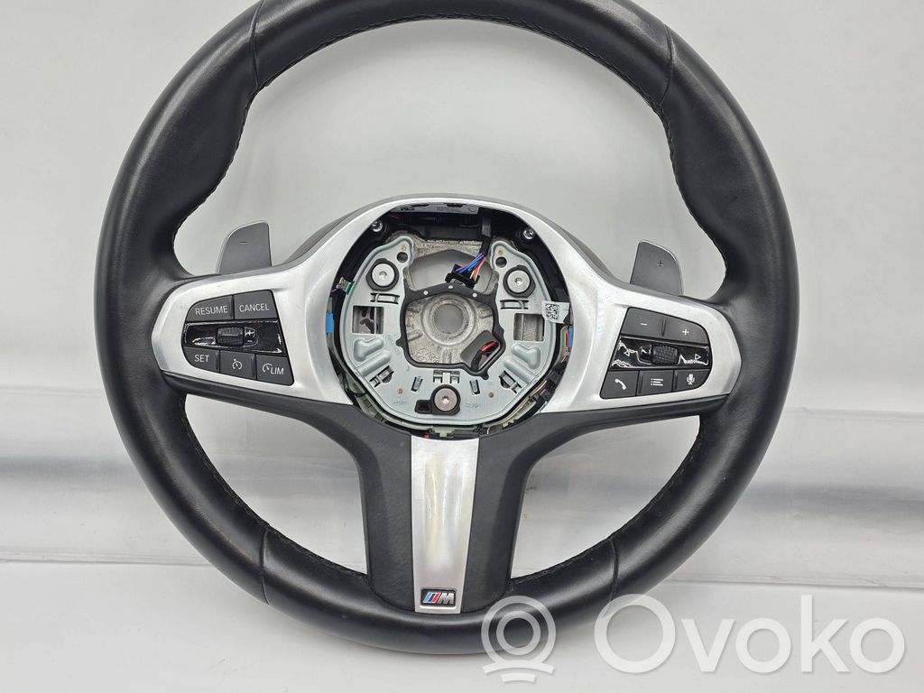 BMW 2 G42 Ohjauspyörä 
