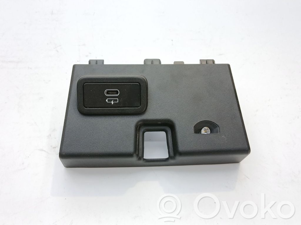 Enchufe conector USB   584507,106038803C,6807232