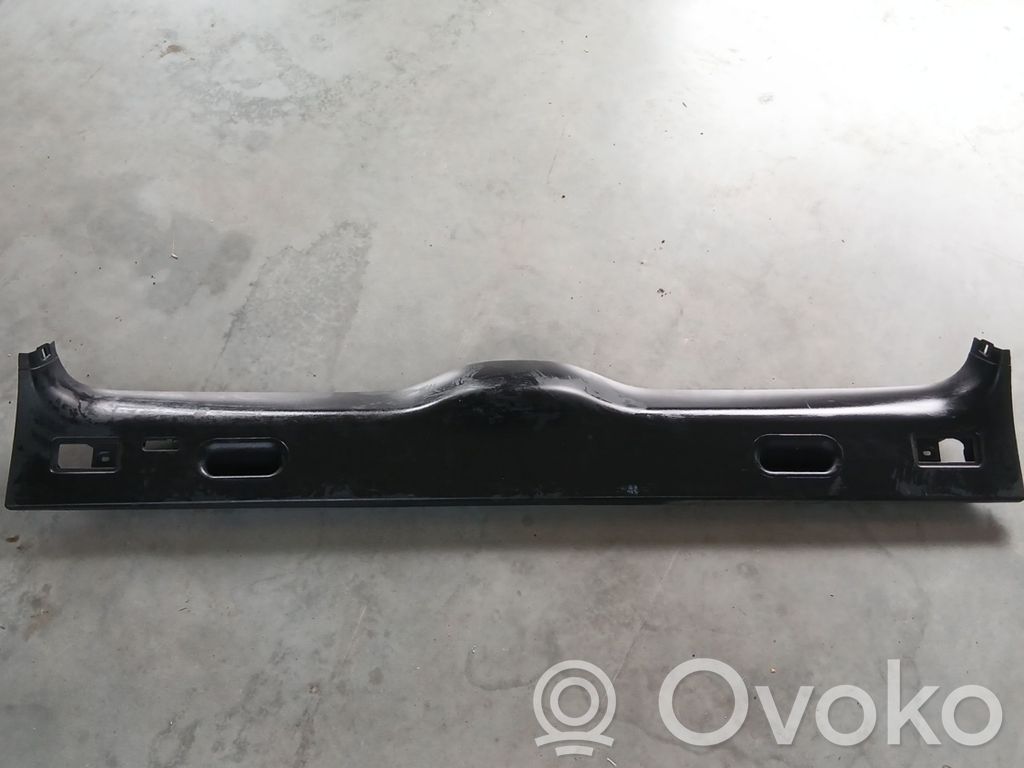 BMW X5 E53 Trunk/boot lower side trim panel 