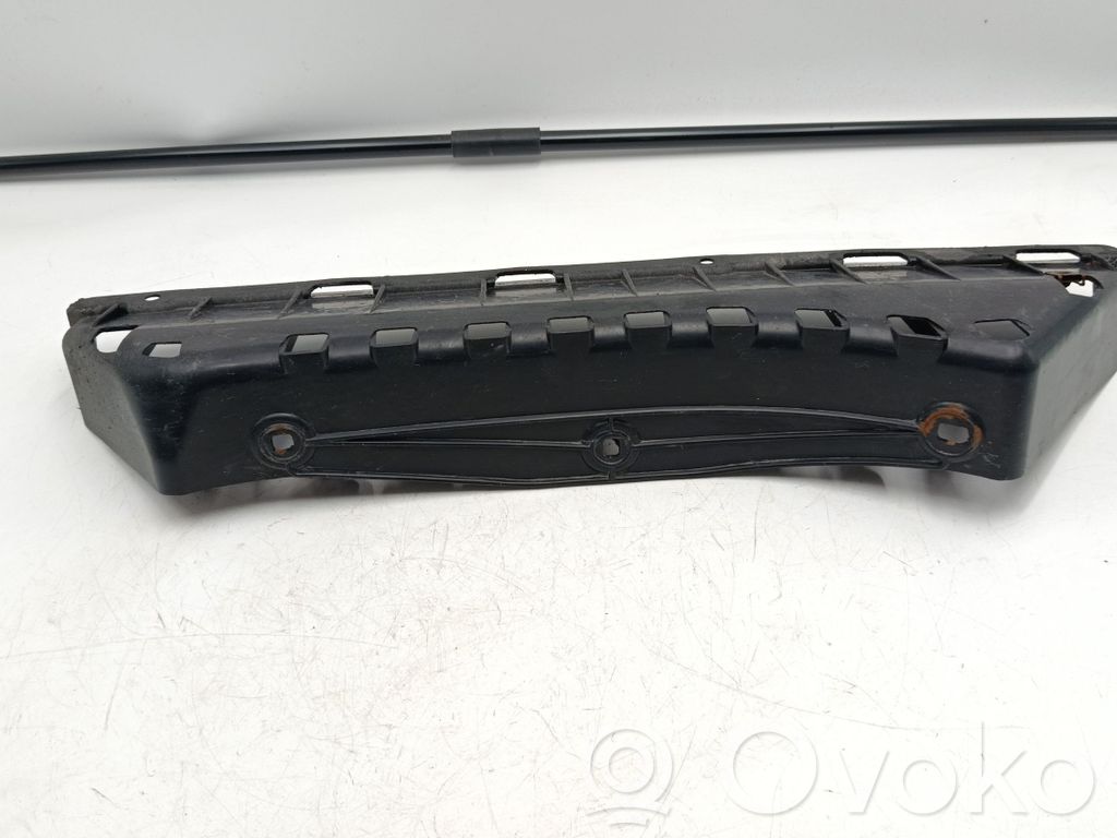 BMW 5 E60 E61 Suport montare bară spate 
