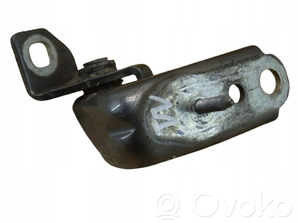 Ford Kuga II Front door upper hinge 