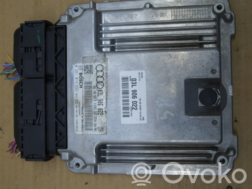 Audi A4 S4 B8 8K Calculateur moteur ECU 