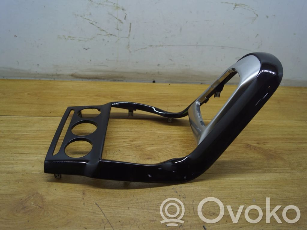 Citroen DS3 Pavarų perjungimo svirties apdaila (plastikinė) 