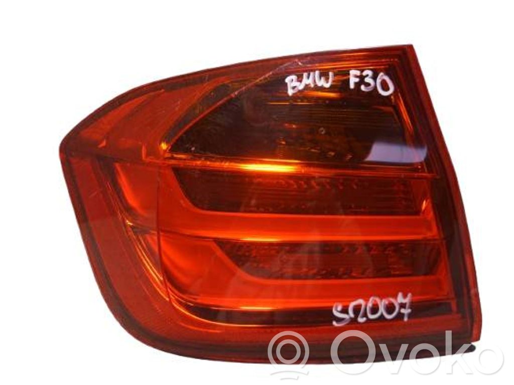 BMW 3 F30 F35 F31 Galinis žibintas kėbule 