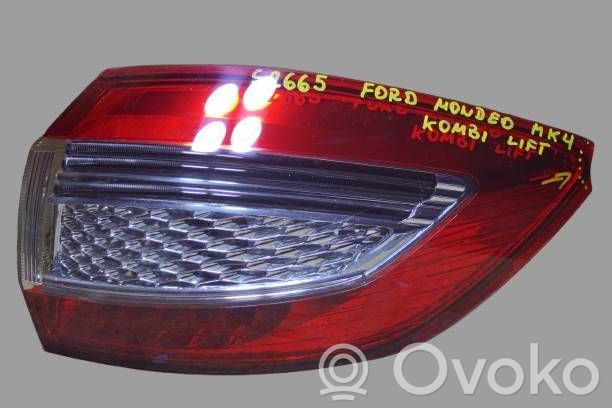 Ford Mondeo MK IV Lampa tylna 