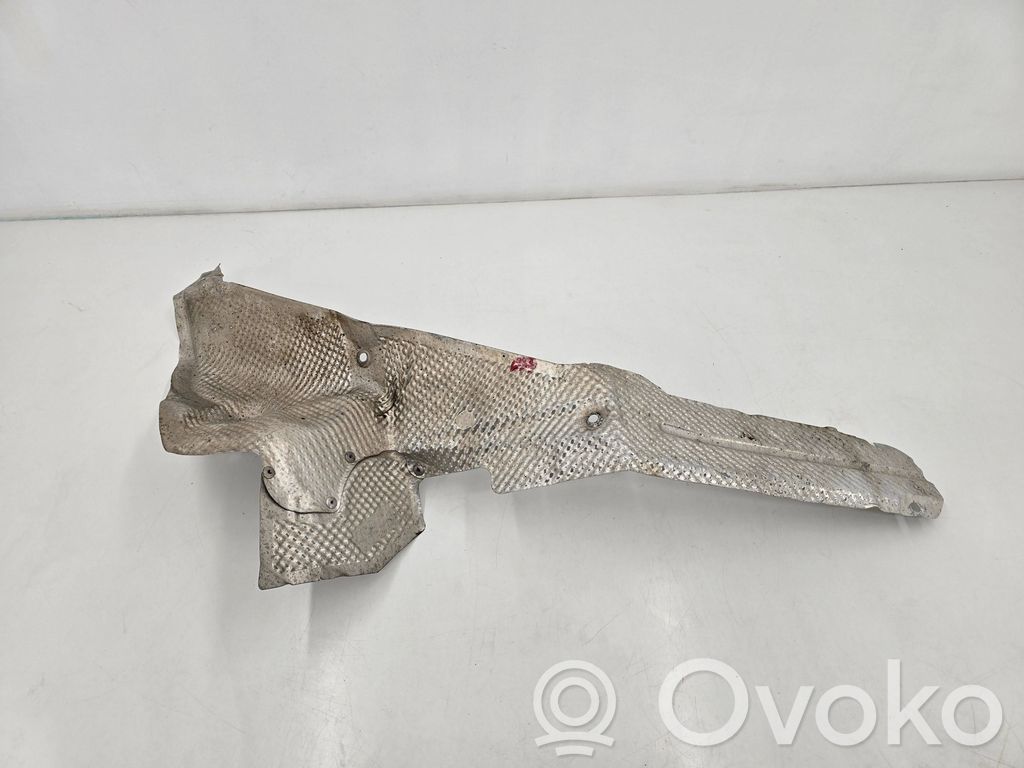 Heat shield in engine bay   7123774,51487123774