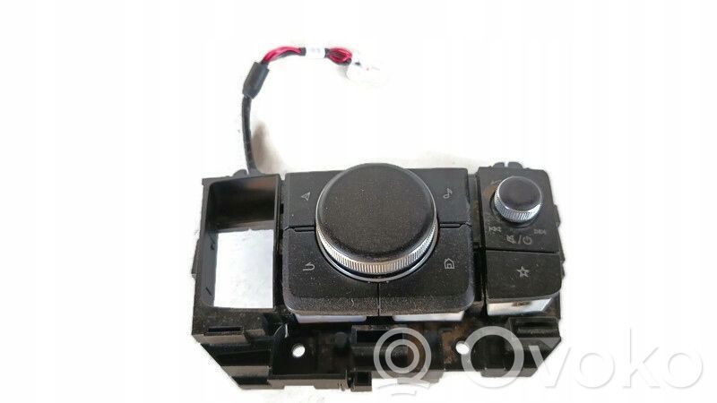 Mazda CX-5 Tailgate/trunk/boot open switch 