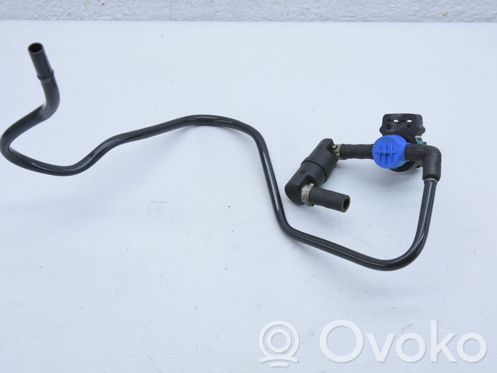 Mercedes-Benz SLK R171 Turbo solenoid valve 