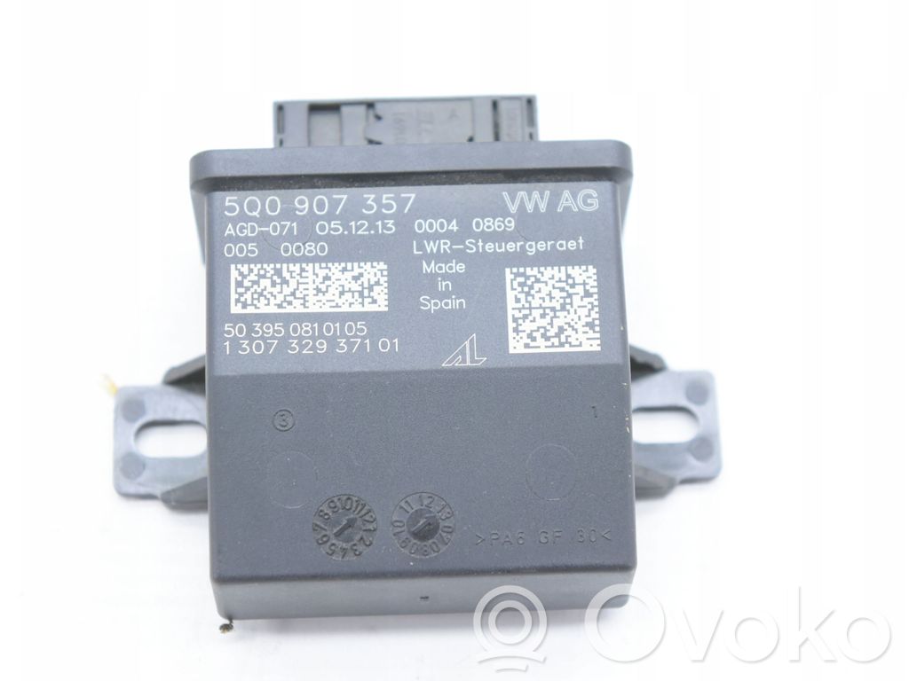 Valomoduuli LCM   5Q0907357,5Q0907357ORYGINA,798CCM