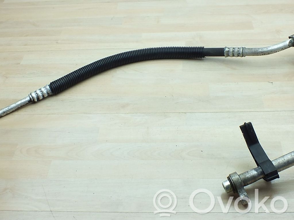 Chevrolet HHR Air conditioning (A/C) pipe/hose 