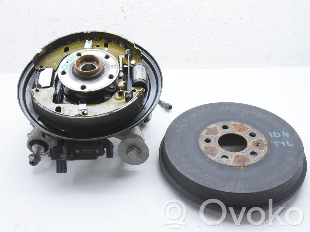 Volkswagen ID.4 Aizmugurē riteņa rumbas vārpstas šarnīrs (stupica, capfa) 