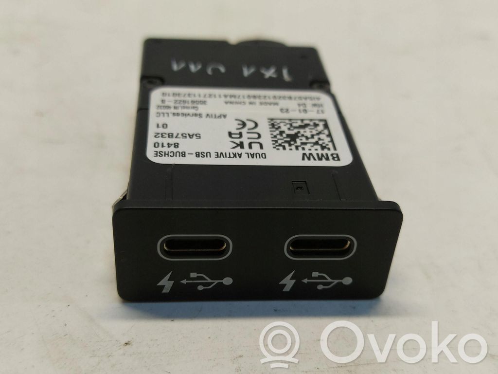 BMW X1 U11 Enchufe conector USB 