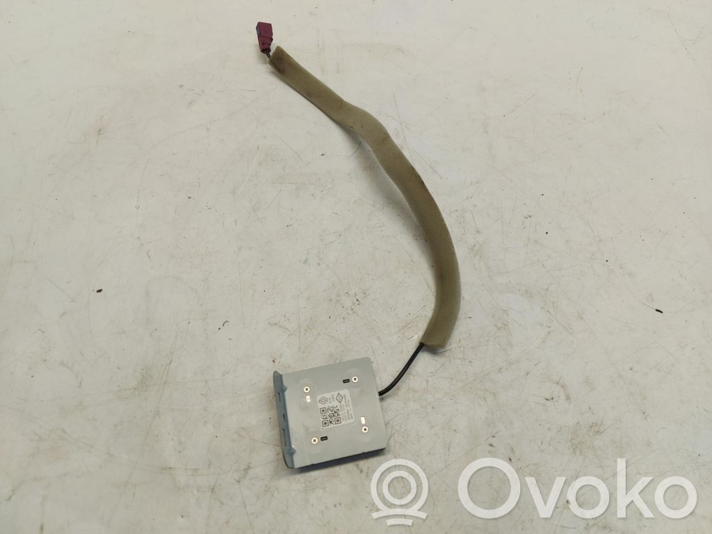 Renault Arkana Module unité de contrôle d'antenne 