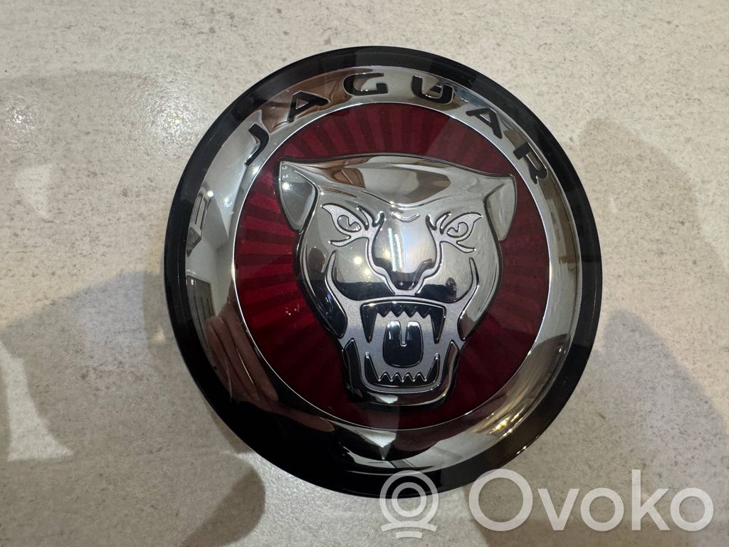 Jaguar XF X260 Gamintojo ženkliukas 