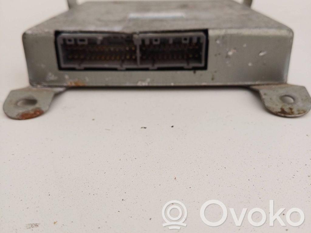 Mazda 323 F Engine control unit/module 