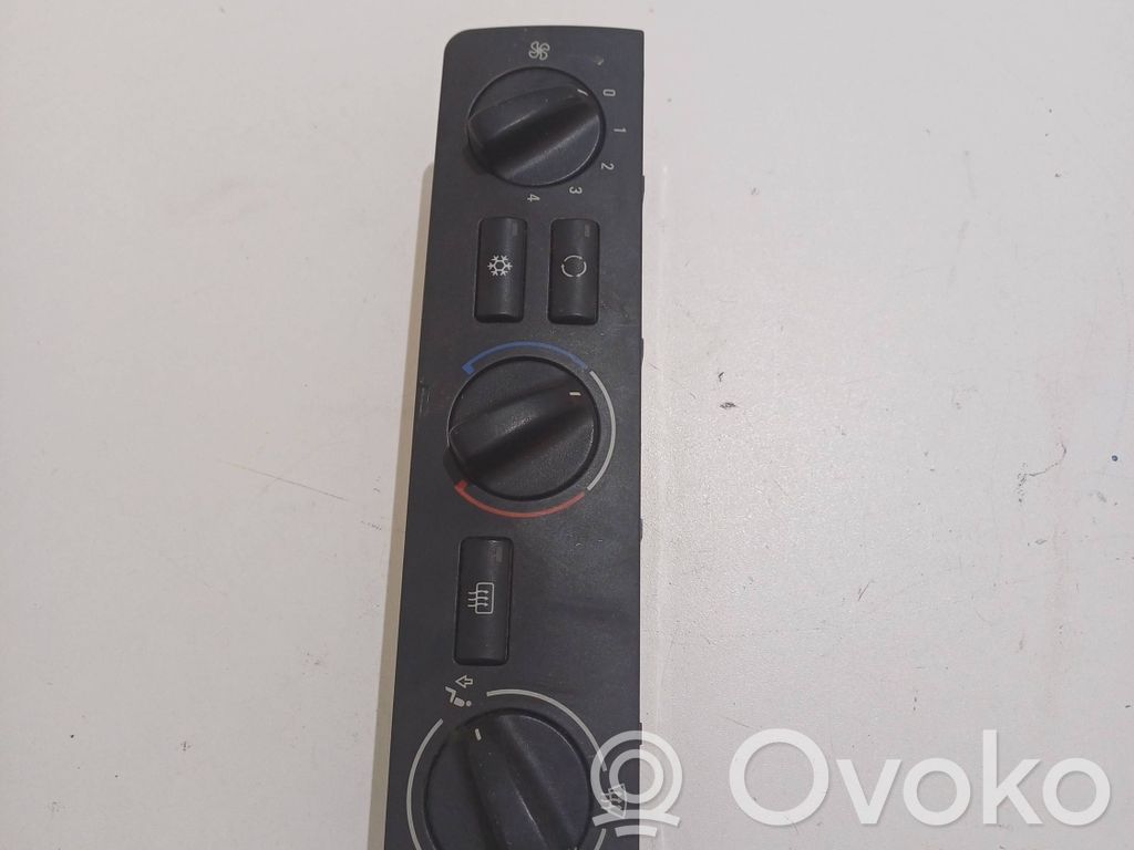 BMW 3 E46 Climate control unit 