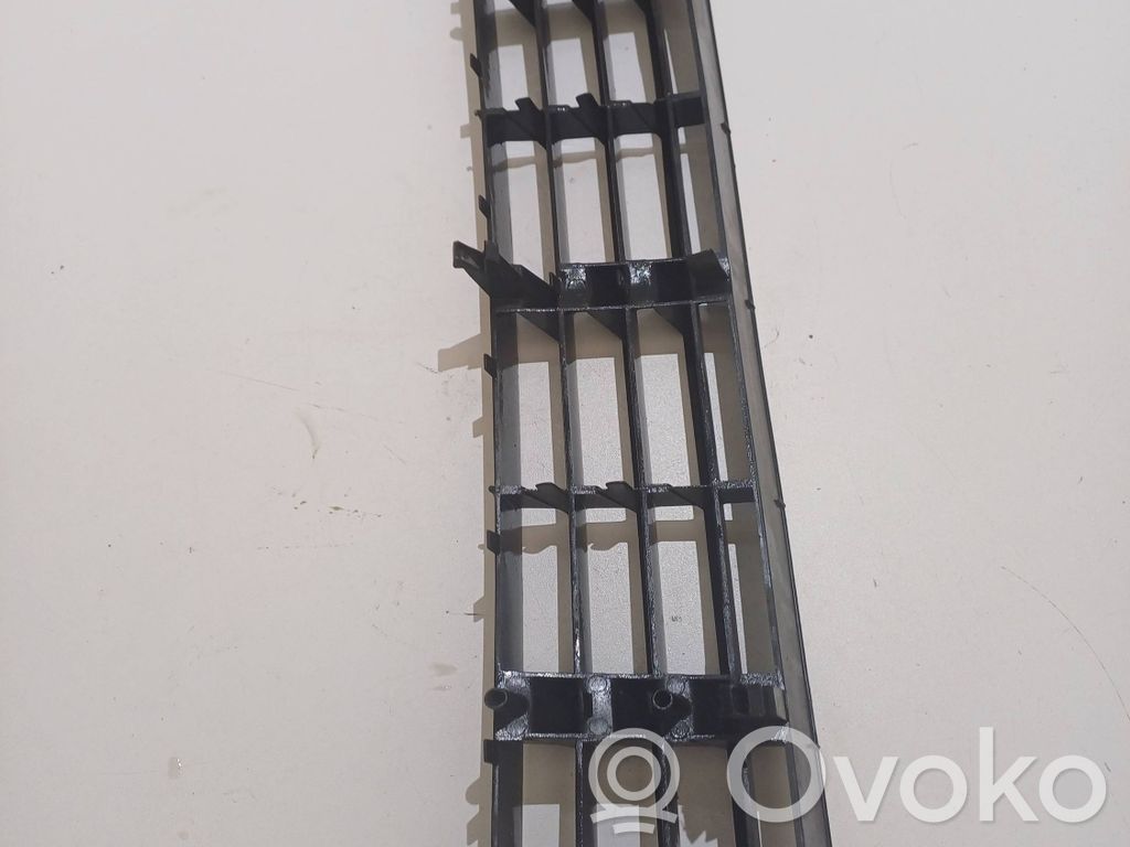 Audi A6 S6 C5 4B Front bumper lower grill 