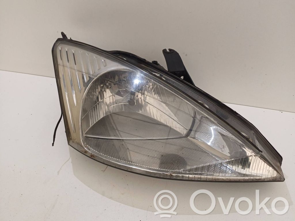 Headlight/headlamp   205675Z
