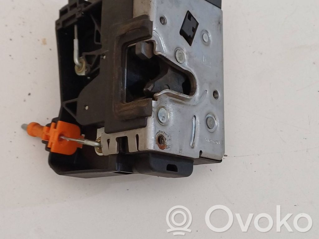 Etuoven lukko   13154792