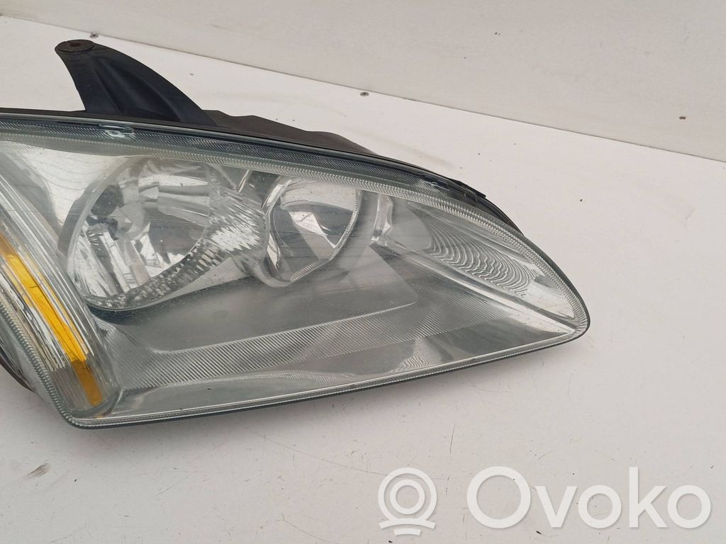 Headlight/headlamp   0374D