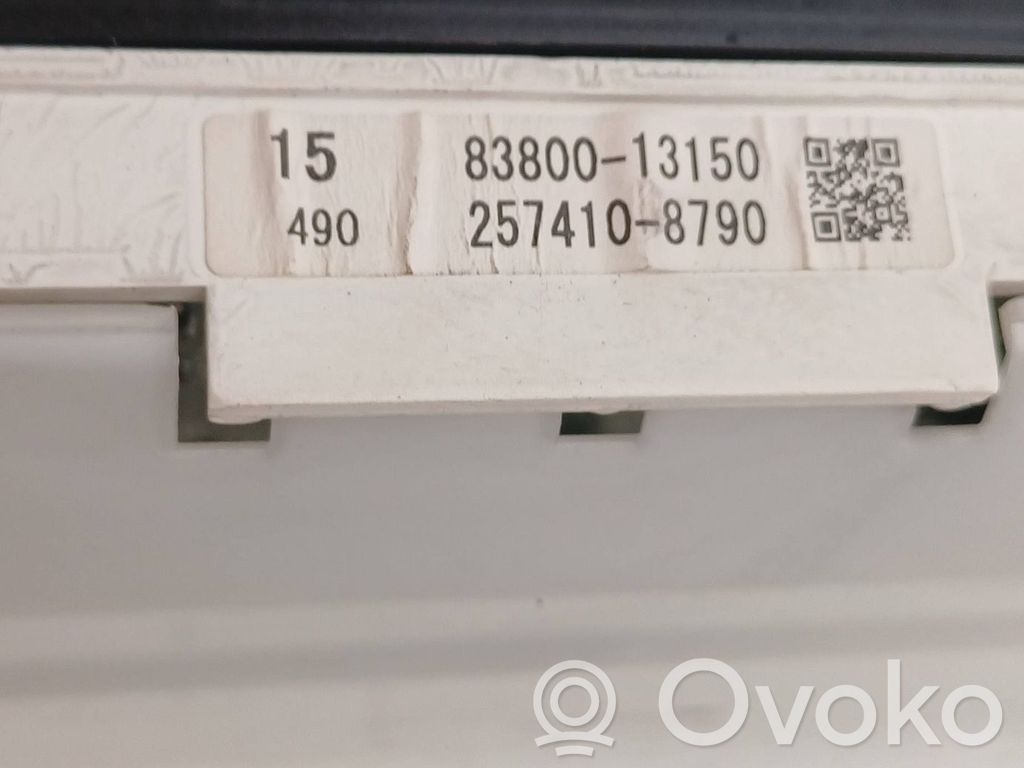 Toyota Corolla Verso E121 Speedometer (instrument cluster) 