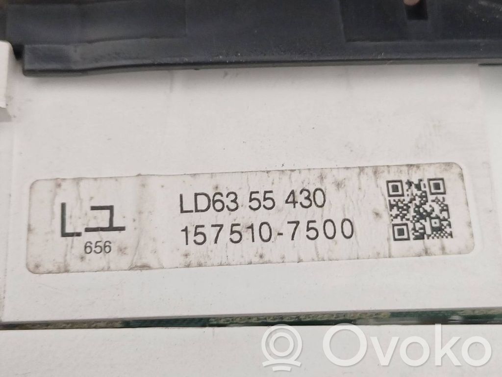 Mazda MPV Speedometer (instrument cluster) 