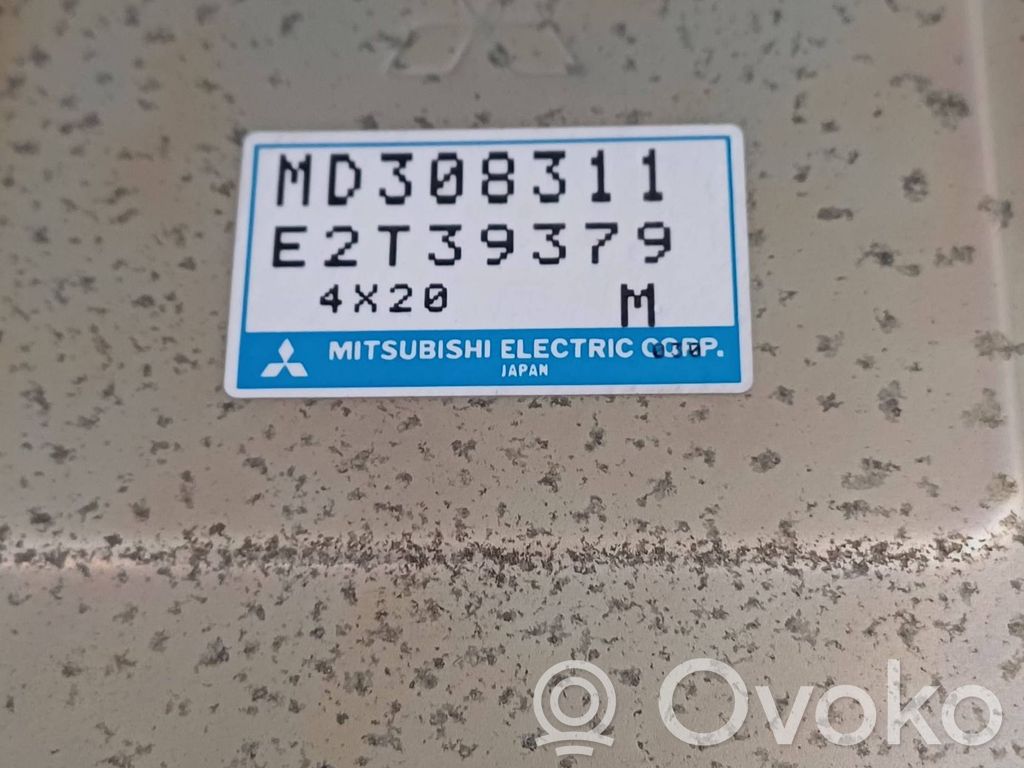 Engine control unit/module   MD308311,E2T39379