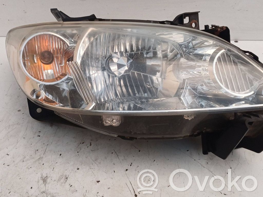 Mazda MPV Headlight/headlamp 