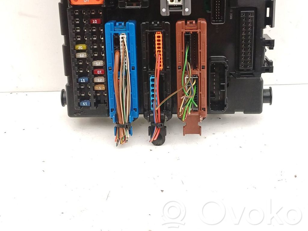 Opel Vectra C Sulakemoduuli 