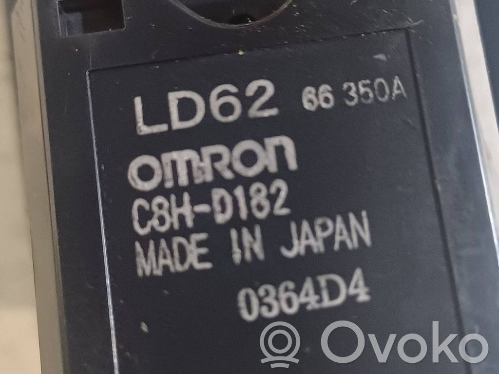 Mazda MPV Electric window control switch 