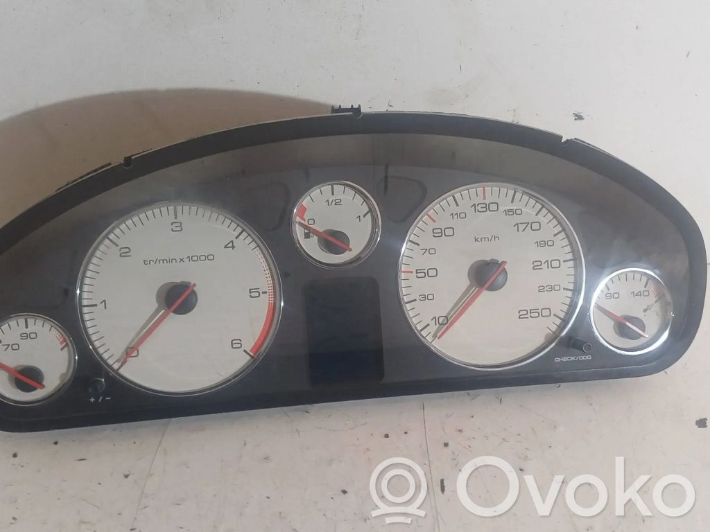 Peugeot 407 Speedometer (instrument cluster) 