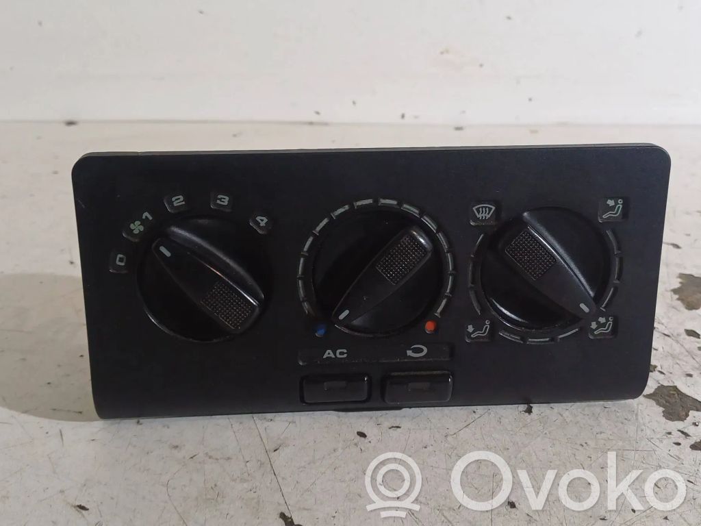 Volkswagen Polo III 6N 6N2 6NF Unidad de control climatización 