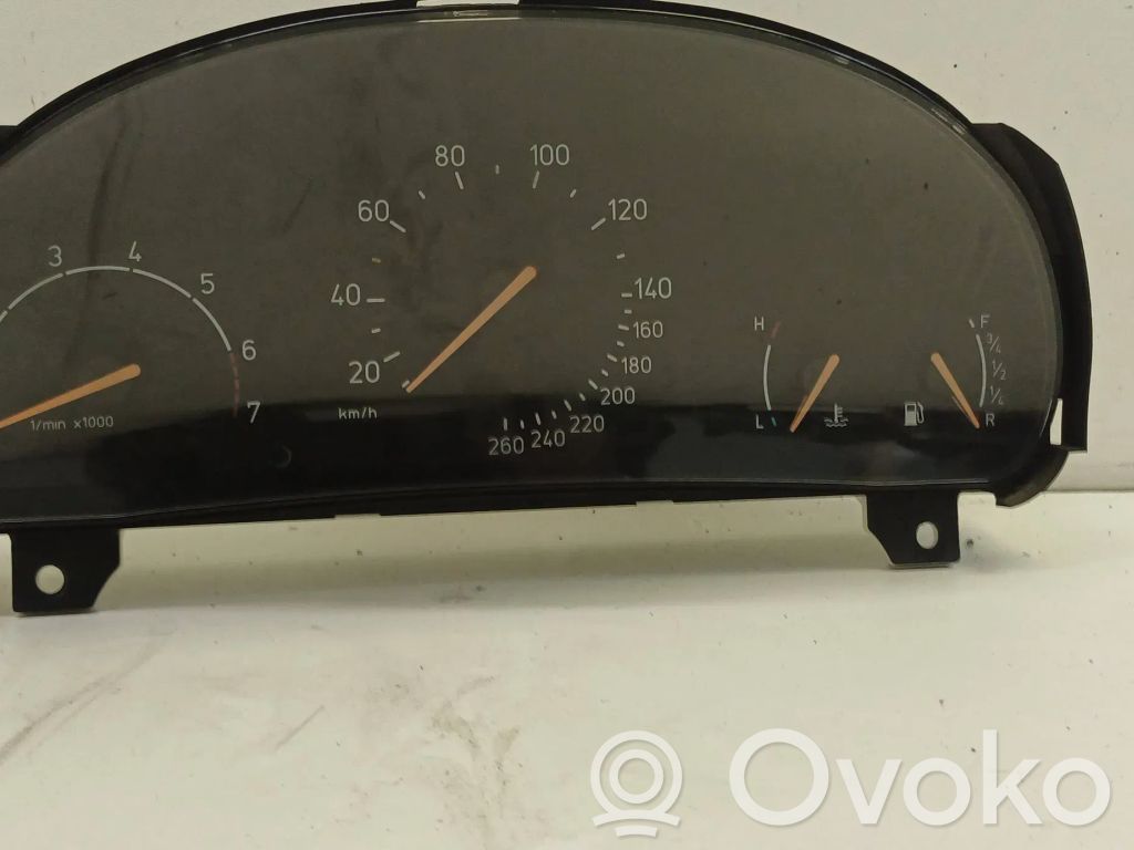 Saab 9-5 Speedometer (instrument cluster) 