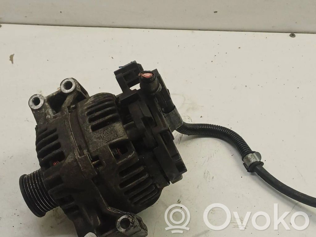 BMW 3 E46 Ģenerators 