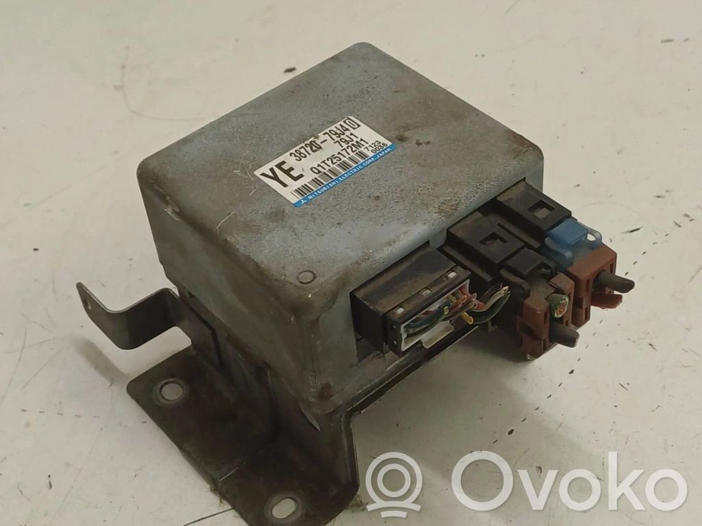 Suzuki SX4 Power steering control unit/module 