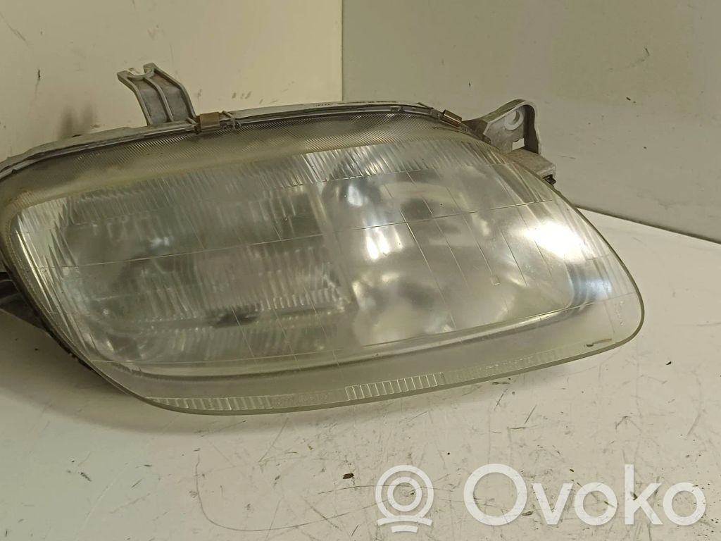 Mazda 323 Headlight/headlamp 