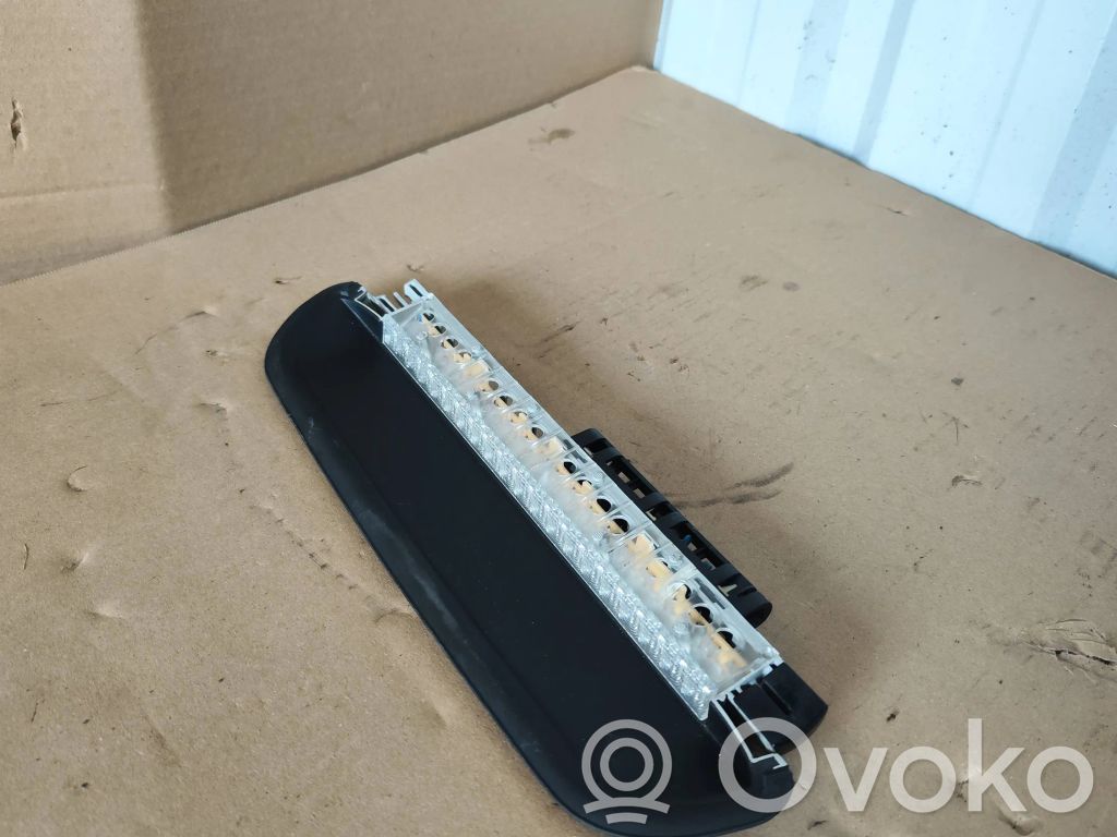 BMW 3 E46 Third/center stoplight 