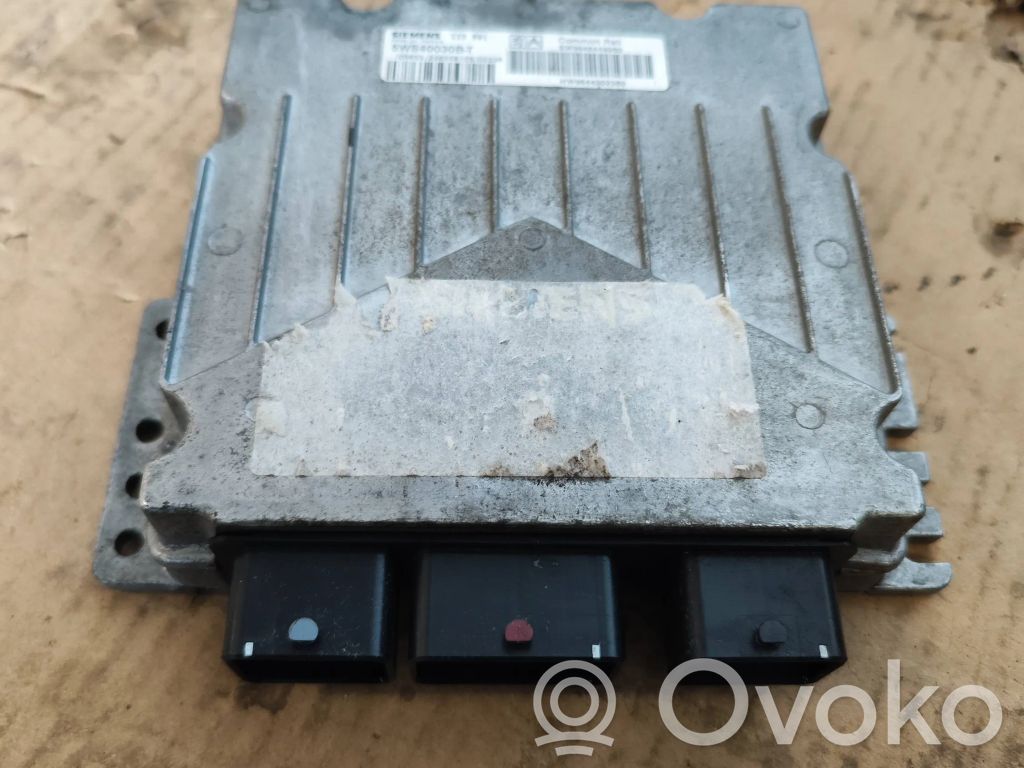 Peugeot 307 Engine control unit/module 