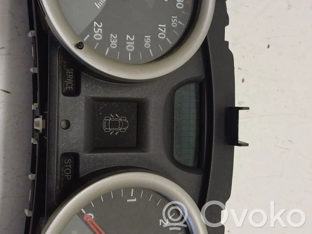 Renault Megane II Speedometer (instrument cluster) 
