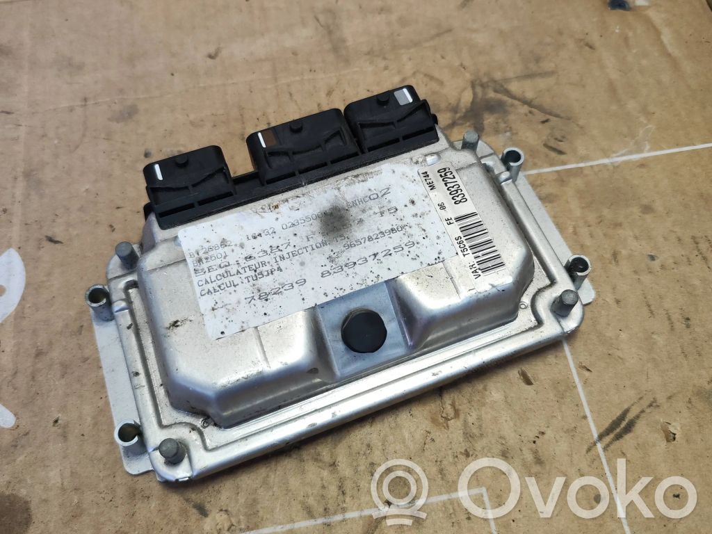 Peugeot 307 Engine control unit/module 