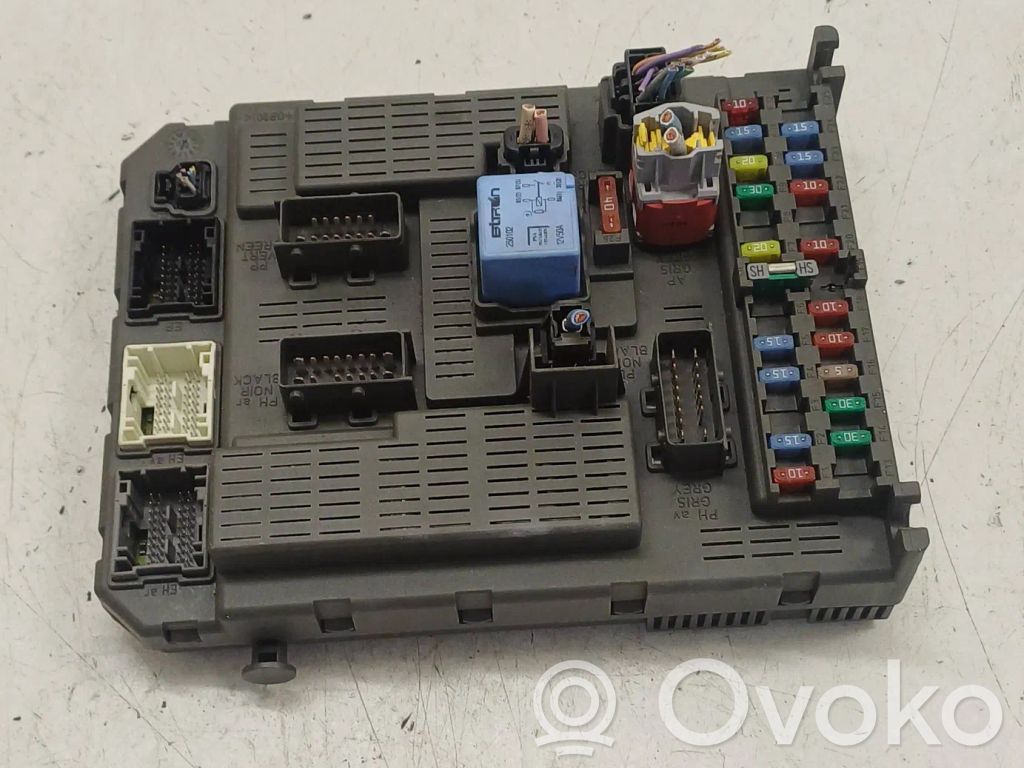Peugeot 807 Fuse box set 